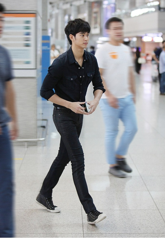 더블클릭을 하시면 이미지를 수정할 수 있습니다